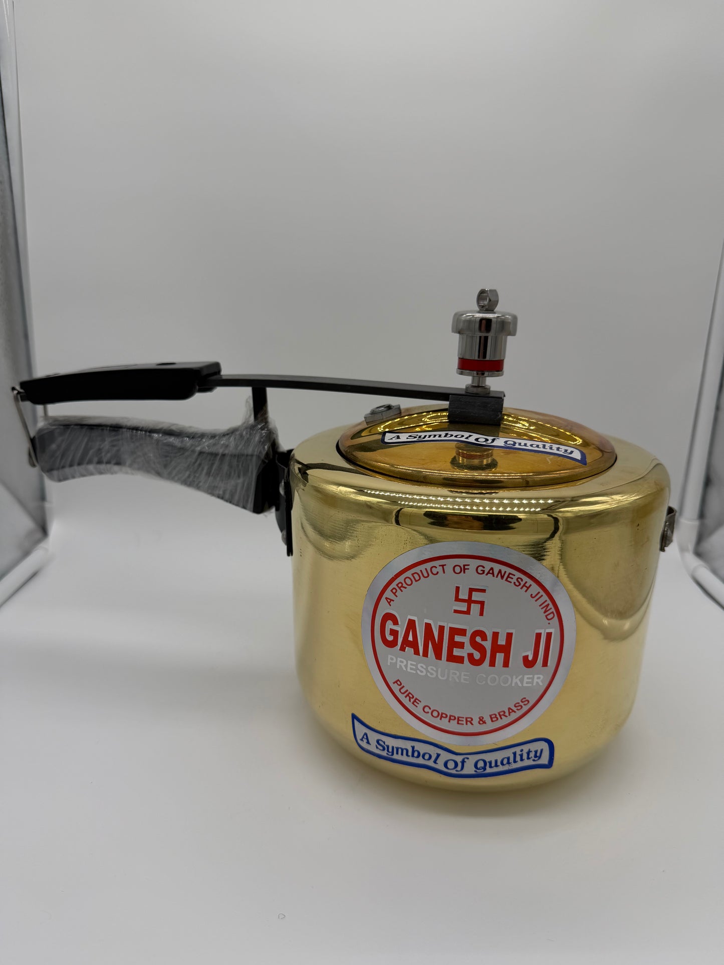 Ganesh Ji Brass Pressure Cooker