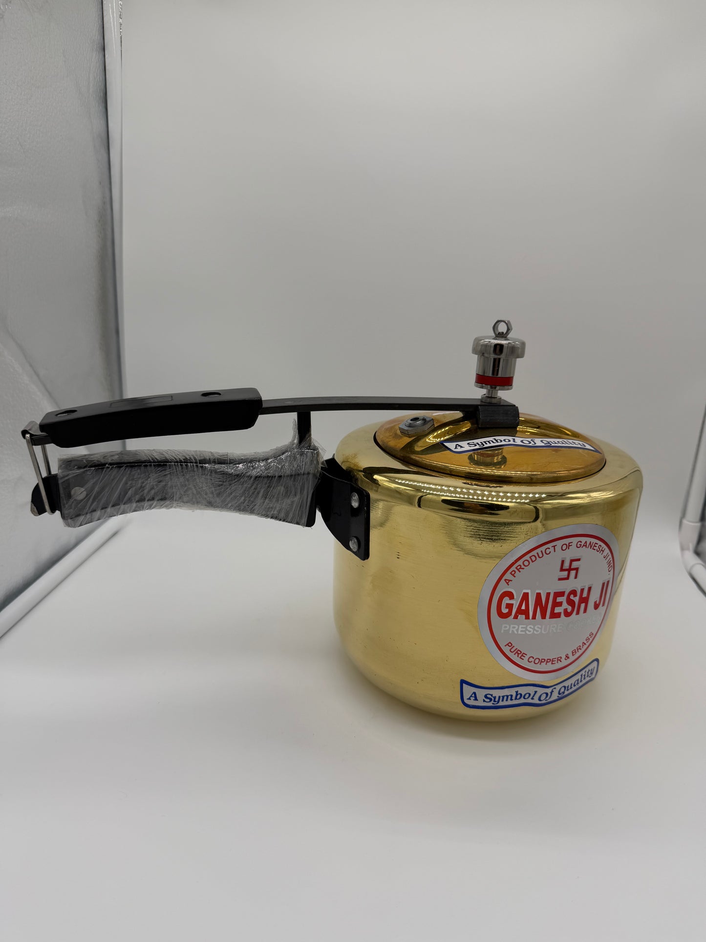 Ganesh Ji Brass Pressure Cooker