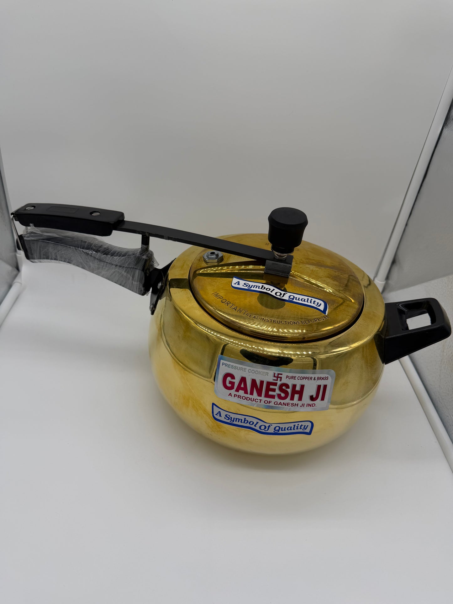 Ganesh Ji Brass Contura Pressure Cooker