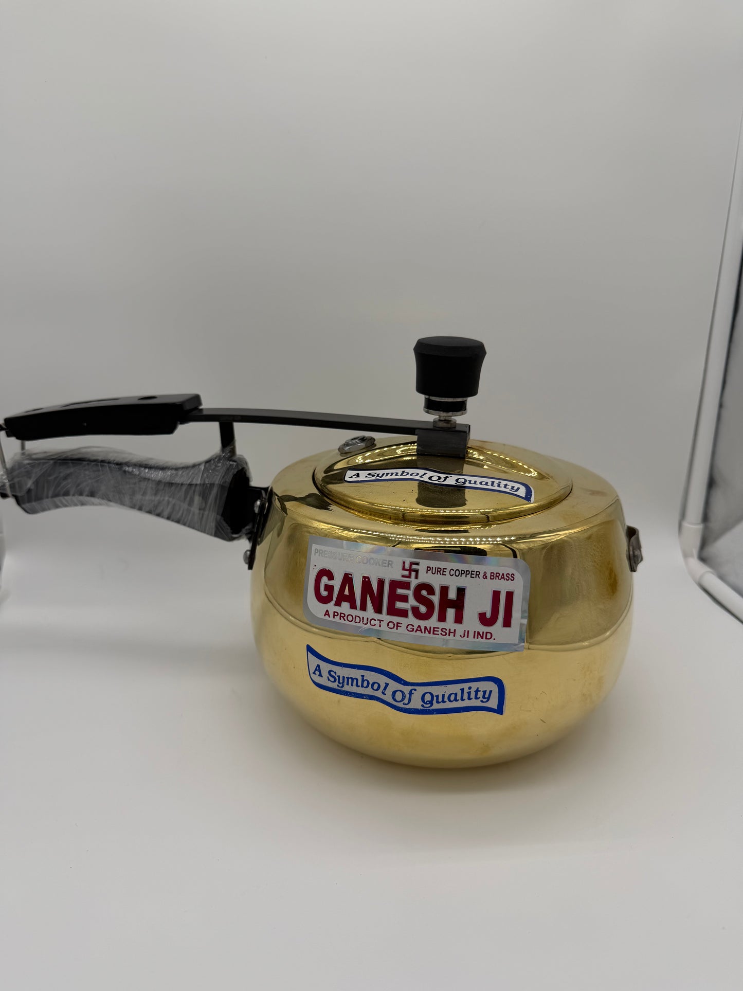 Ganesh Ji Brass Contura Pressure Cooker